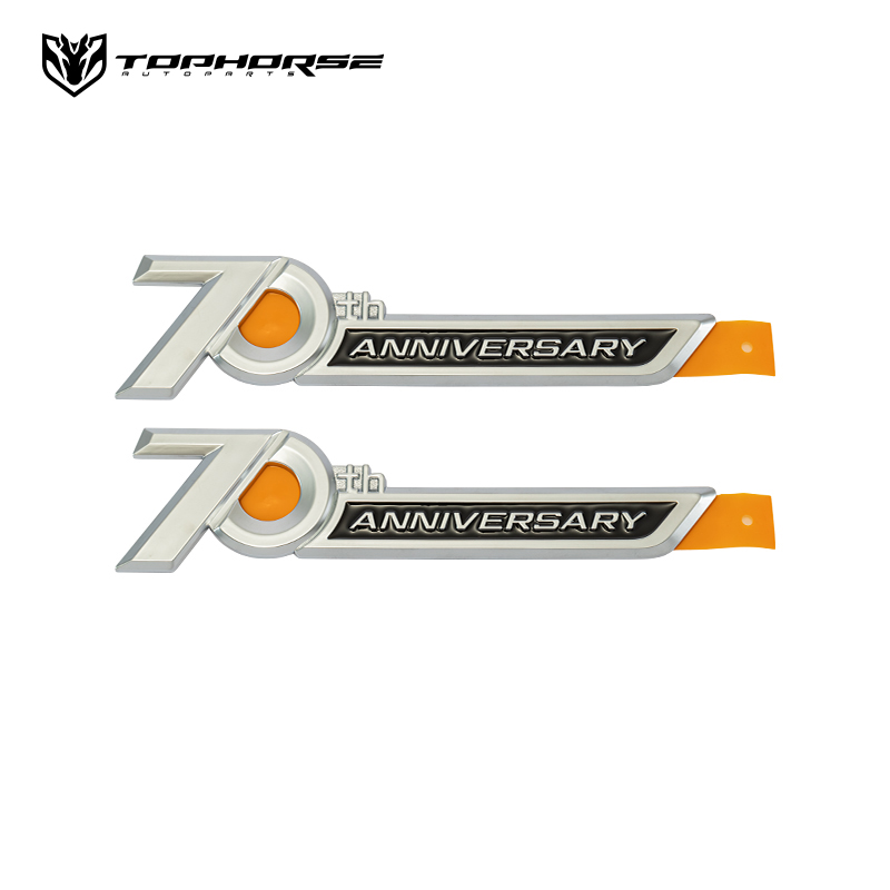 Эмблема 70th Anniversary для Toyota Land Cruiser 300