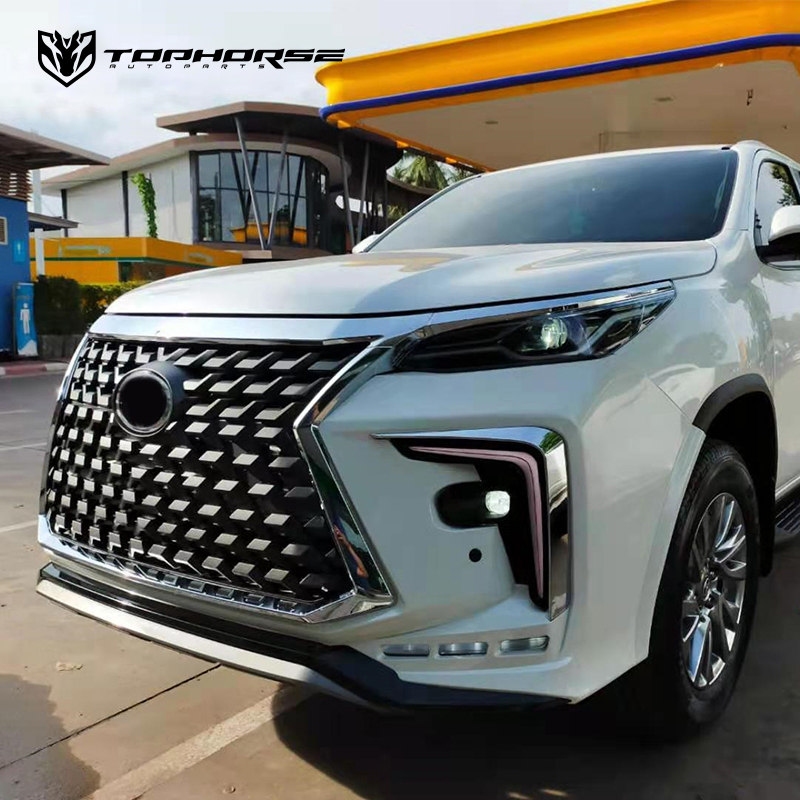 Комплект обвеса LX для Toyota Fortuner (с 2020 г.)