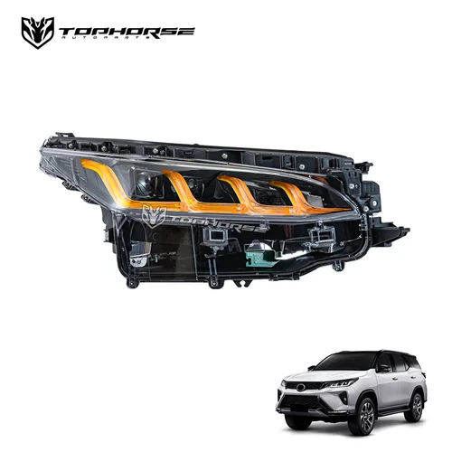 Передние фары для Toyota Fortuner (с 2020 г.)