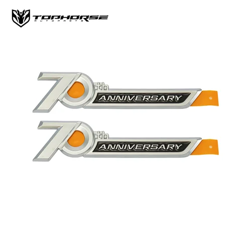 Эмблема 70th Anniversary для Toyota Land Cruiser 300